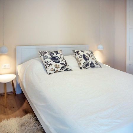 Emma Appartment Porec Exterior photo
