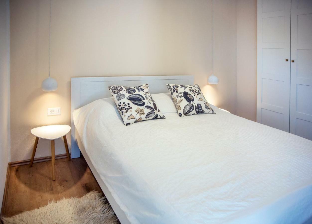 Emma Appartment Porec Exterior photo